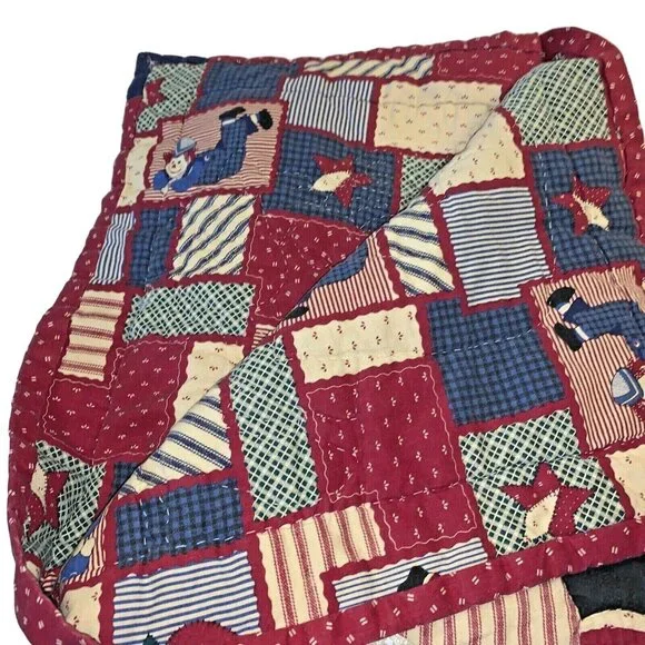 Vintage RAGGEDY ANN & ANDY Handmade Patchwork Baby Quilt Crib Blanket 30” x  30” - Picture 10 of 10